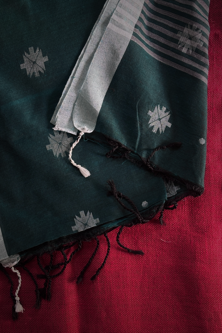 Kadhi Cotton Forest Green Saree