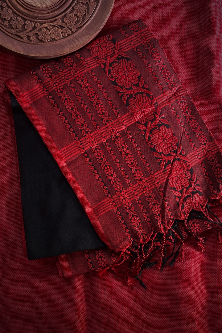 Kadhi Long Border Red & Black Saree