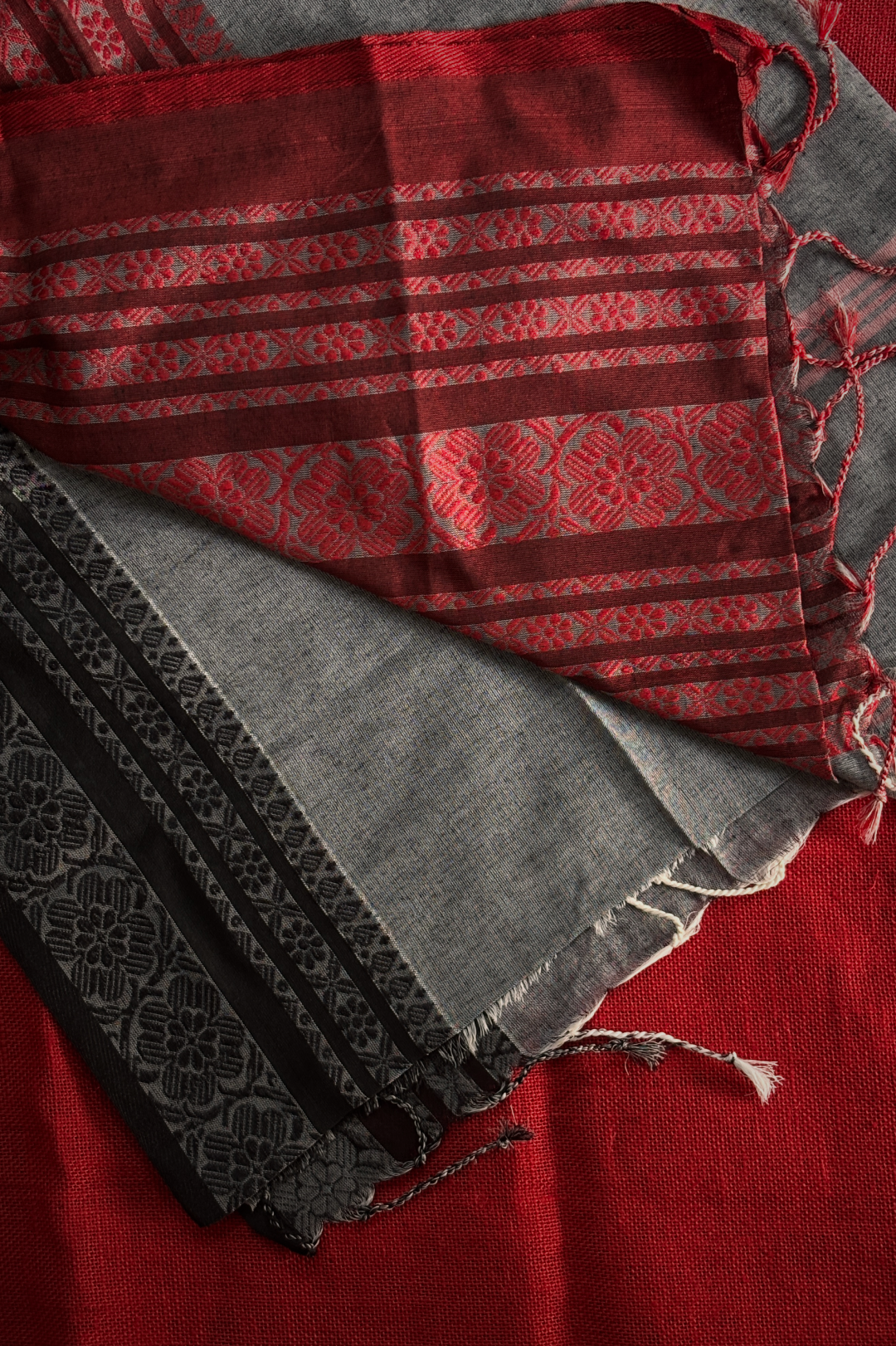 Kadhi Long Border Red & Silver Saree