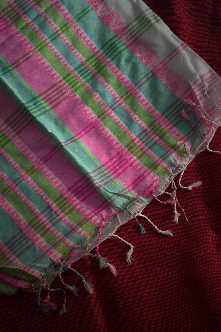 Kadhi Long Border White & Pink Saree