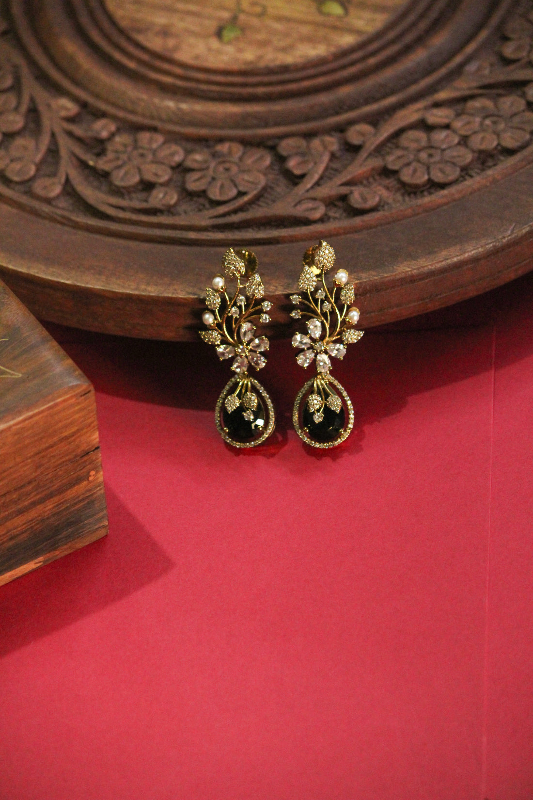 Leaf Stone Earring