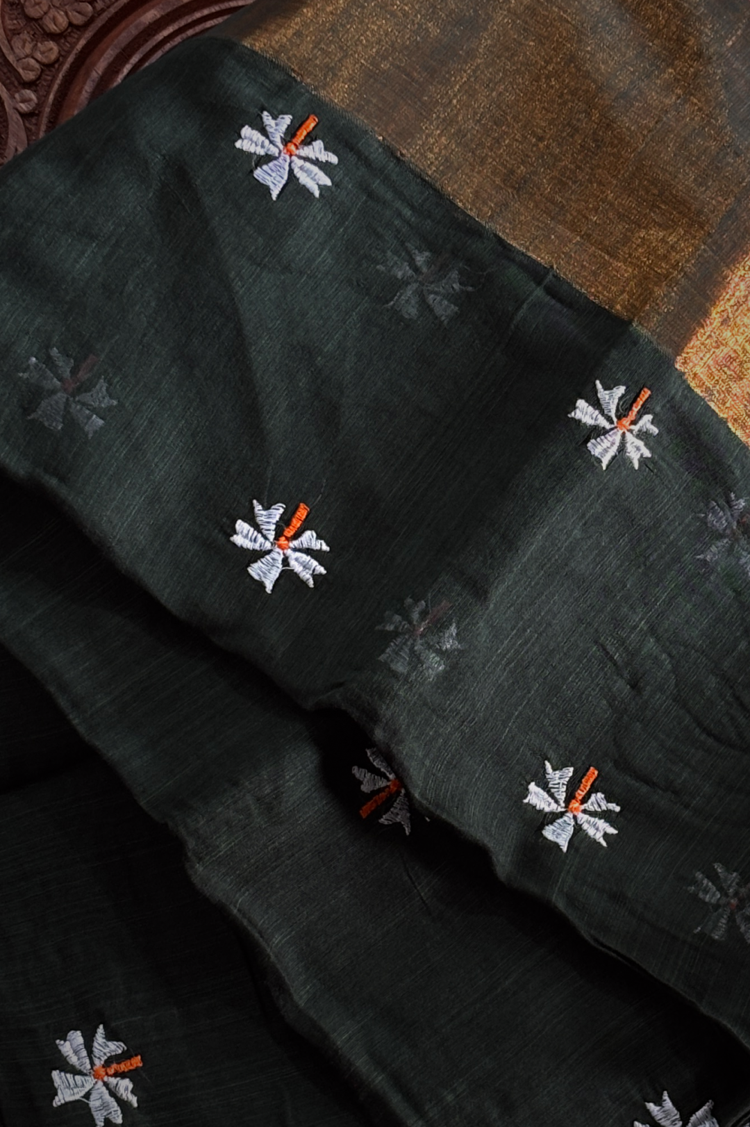 Pavazhamalli Dark Green Saree