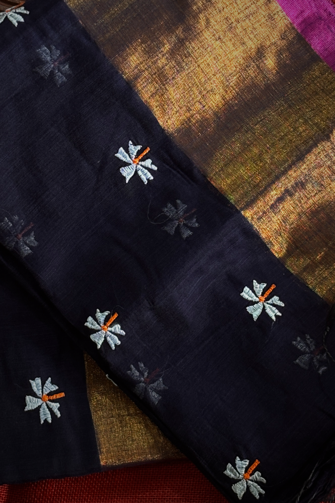 Pavazhamalli Navy Blue Saree