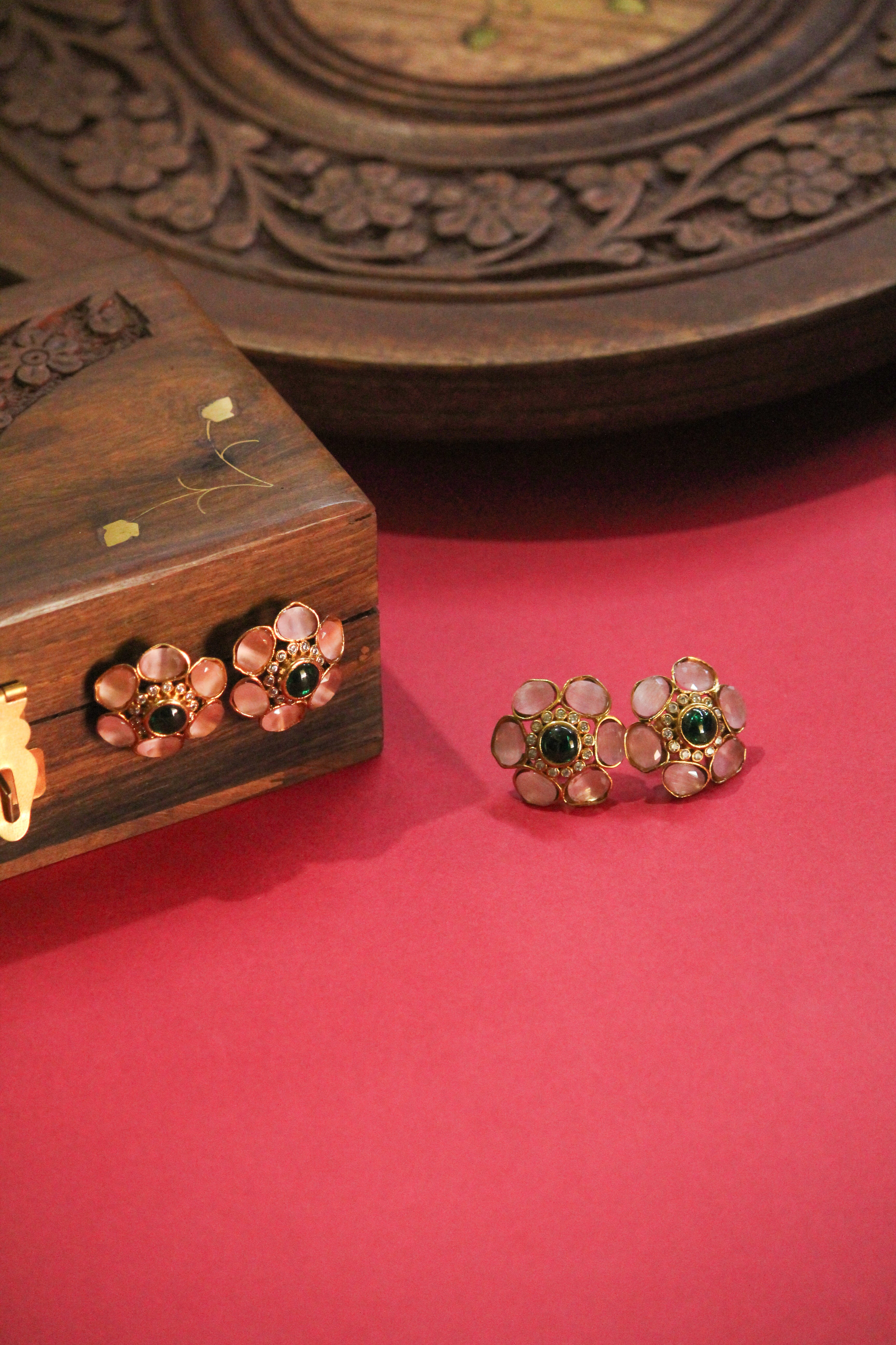 Zircon earring